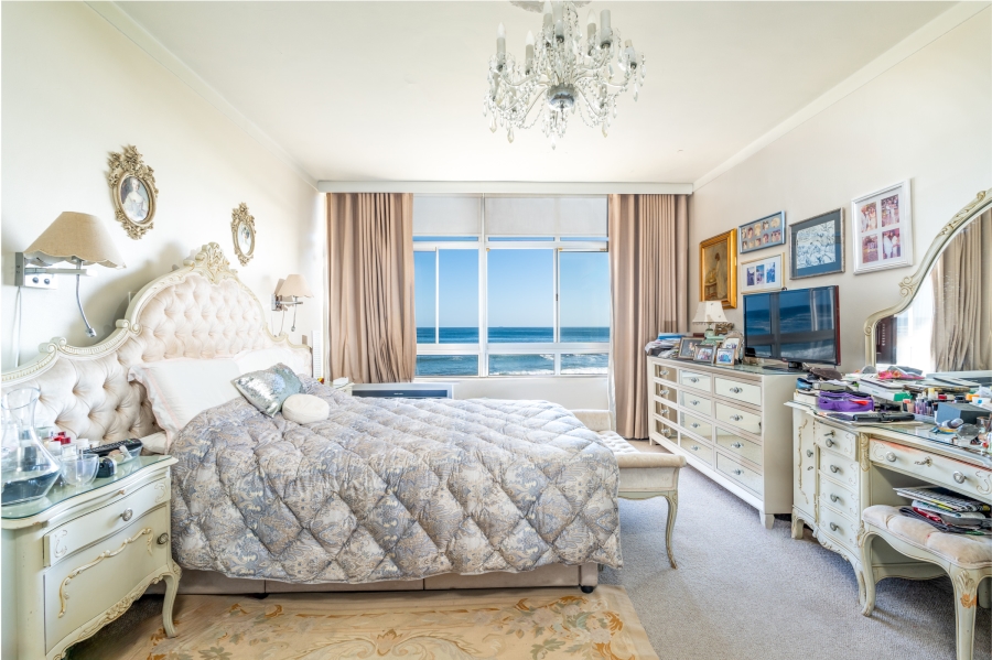 1 Bedroom Property for Sale in Mouille Point Western Cape